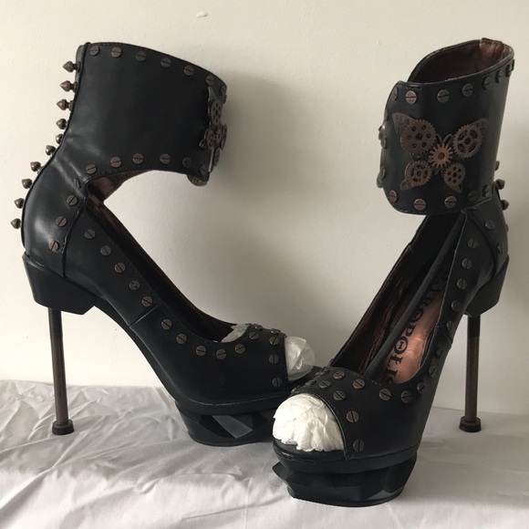 Steampunk NEW leather heels - Picture 1 of 3
